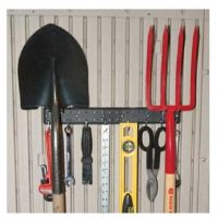 Кронштейн -рейка с крючками для сарая WoodLook Кронштейн -рейка с крючками для сарая WoodLook